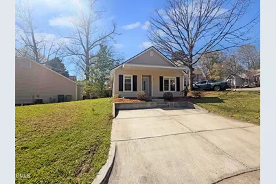 307 Wax Myrtle Court, Cary, NC 27513 - Photo 3