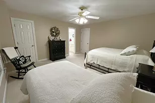 210 Shillings Chase Dr, Cary, NC 27518 - Photo 37