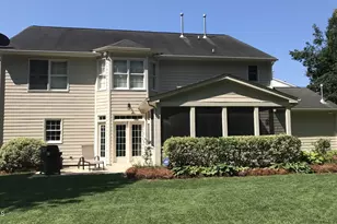 210 Shillings Chase Dr, Cary, NC 27518 - Photo 3