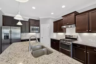802 King Lake Ct, Fuquay-Varina, NC 27526 - Photo 37
