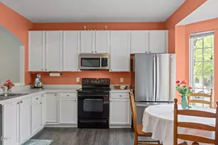 610 Walnut Woods Dr, Morrisville, NC 27560 - Photo 5