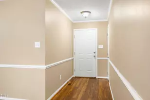 203 Lansing Dr, Benson, NC 27504 - Photo 9
