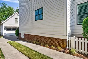 109 N Tunstall Ave, Apex, NC 27502 - Photo 33