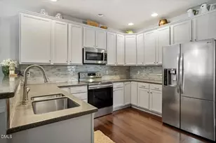 9425 Oglebay Ct, Raleigh, NC 27617 - Photo 19