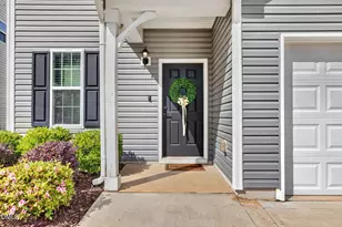 438 Crawford Pkwy, Clayton, NC 27520 - Photo 3