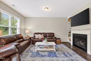 438 Crawford Pkwy, Clayton, NC 27520 - Photo 9