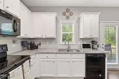 438 Crawford Parkway, Clayton, NC 27520 - Photo 11
