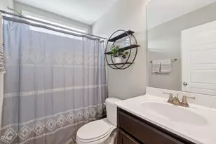 438 Crawford Pkwy, Clayton, NC 27520 - Photo 17
