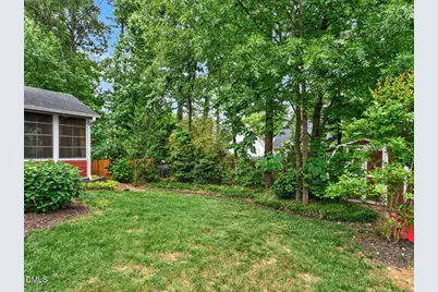 12321 Inglehurst Drive, Raleigh, NC 27613 - Photo 27
