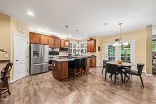306 Woodlawn Dr, Hillsborough, NC 27278 - Photo 11