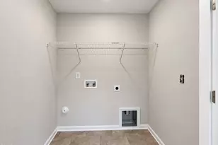 51 Fiddleneck Ct, Selma, NC 27576 - Photo 9