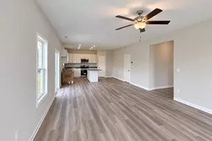 51 Fiddleneck Ct, Selma, NC 27576 - Photo 5