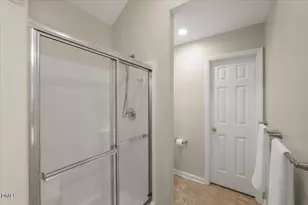 912 E Ivy Valley Dr, Fuquay Varina, NC 27526 - Photo 37