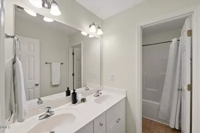 912 E Ivy Valley Drive, Fuquay Varina, NC 27526 - Photo 41
