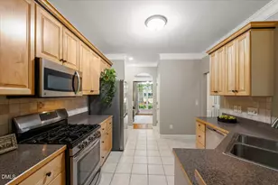 912 E Ivy Valley Dr, Fuquay Varina, NC 27526 - Photo 19