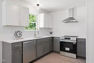 1313 Fargo St, Durham, NC 27707 - Photo 15