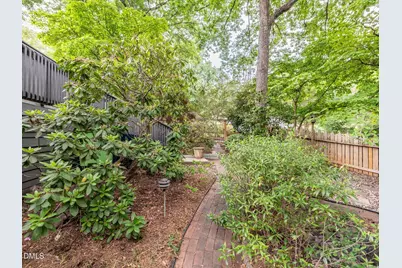 2929 Rue Sans Famille, Raleigh, NC 27607 - Photo 33