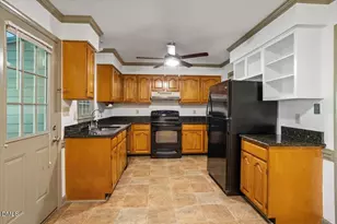 4522 Hamptonshire Dr, Raleigh, NC 27613 - Photo 7