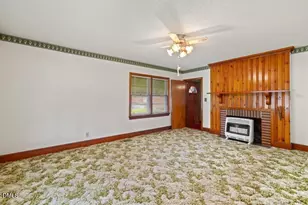 605 N Baker St, Four Oaks, NC 27524 - Photo 17