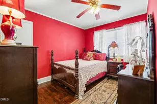 203 E Davis St, Smithfield, NC 27577 - Photo 11