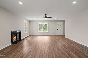 19 Mansion Dr, Clarksville, VA 23927 - Photo 5