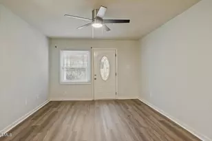 7124 Longstreet St, Raleigh, NC 27615 - Photo 5