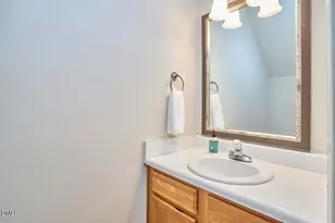 111 Windward Ct, Cary, NC 27513 - Photo 9