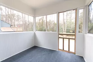 6001 Applewood Ln, Raleigh, NC 27609 - Photo 15