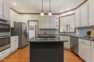 5512 Doemont Dr, Apex, NC 27539 - Photo 13