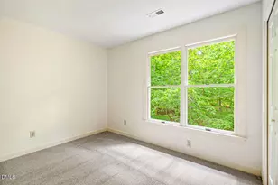 105 Bristol Dr, Chapel Hill, NC 27516 - Photo 27