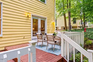 105 Bristol Dr, Chapel Hill, NC 27516 - Photo 39