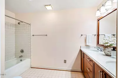 105 Bristol Drive, Chapel Hill, NC 27516 - Photo 23