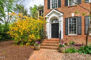 325 Nottingham Dr, Chapel Hill, NC 27517 - Photo 3