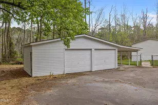 6568 Celestial Pine Dr, Hope Mills, NC 28348 - Photo 27