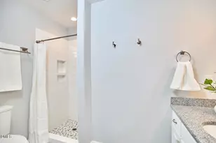 4409 Woodbury Dr, Raleigh, NC 27612 - Photo 33
