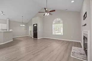 128 Sterlingdaire Dr, Cary, NC 27511 - Photo 5