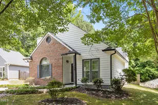 128 Sterlingdaire Dr, Cary, NC 27511 - Photo 3