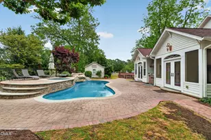 804 W Main St, Benson, NC 27504 - Photo 89
