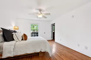 4704 Radcliff Rd, Raleigh, NC 27609 - Photo 19