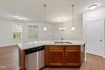 916 Saratoga Drive, Durham, NC 27704 - Photo 9