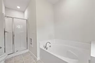 916 Saratoga Dr, Durham, NC 27704 - Photo 17