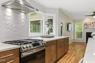 2013 W Sterlington Pl, Apex, NC 27502 - Photo 5