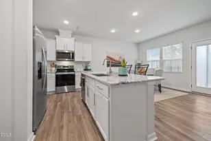 872 McKenzie Pk Ter, Wendell, NC 27591 - Photo 5