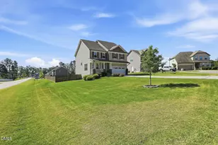15 Windbrook Ct, Fuquay Varina, NC 27526 - Photo 3