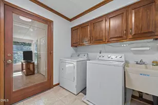 8705 Trailing Cedar Ct, Raleigh, NC 27613 - Photo 23