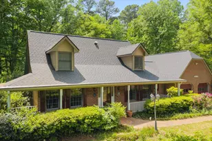 8705 Trailing Cedar Ct, Raleigh, NC 27613 - Photo 3