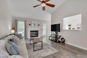 11804 Fairlie Pl, Raleigh, NC 27613 - Photo 15