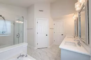 10613 River Forest Dr, Raleigh, NC 27614 - Photo 19
