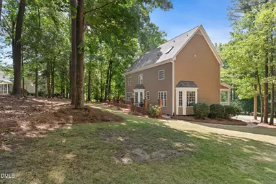 4625 Cresta Drive, Raleigh, NC 27603 - Photo 17