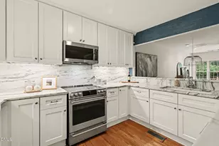 2700 Wayland Dr, Raleigh, NC 27608 - Photo 11